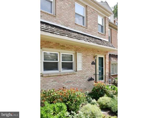 2105 FAIRFIELD PL, Wilmington, DE 19805