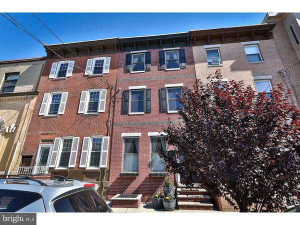 1743 CHRISTIAN ST, Philadelphia, PA 19146