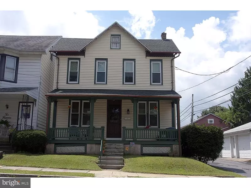 216 W BROAD ST, Reading, PA 19607