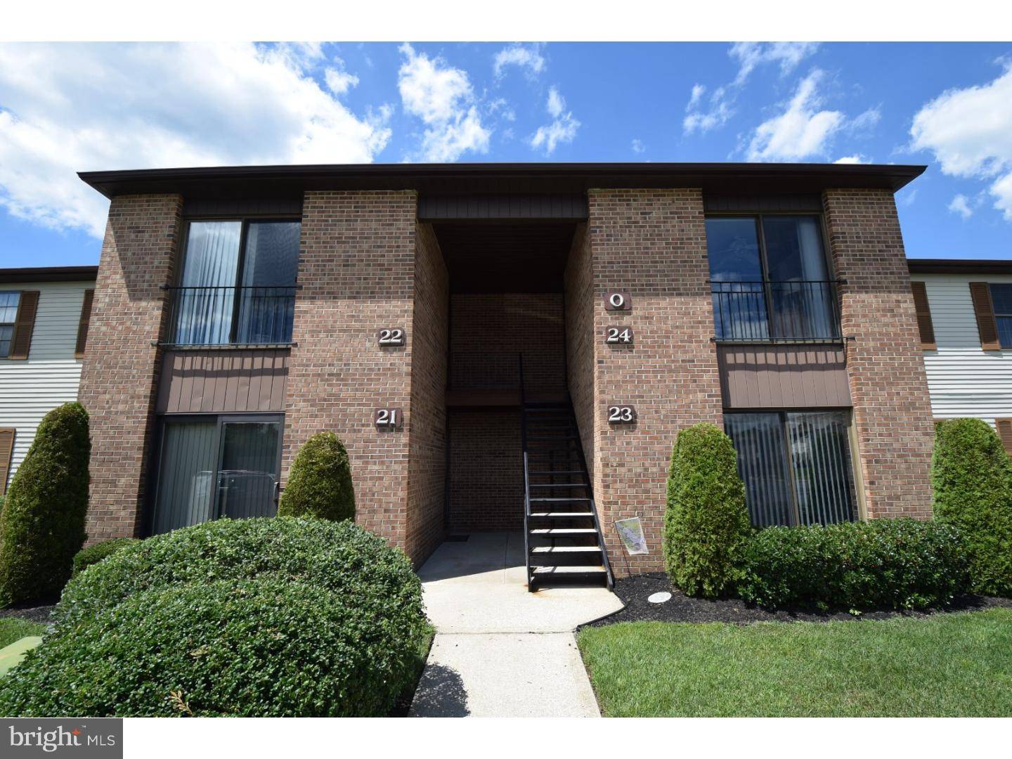 24 IPSWICH PL, Sewell, NJ 08080