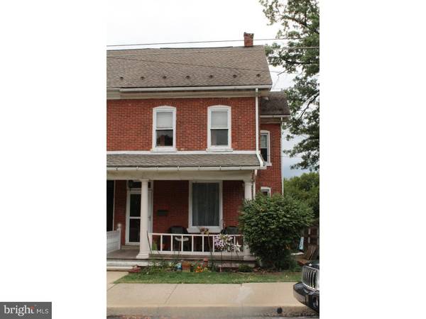 446 JEFFERSON ST, East Greenville, PA 18041