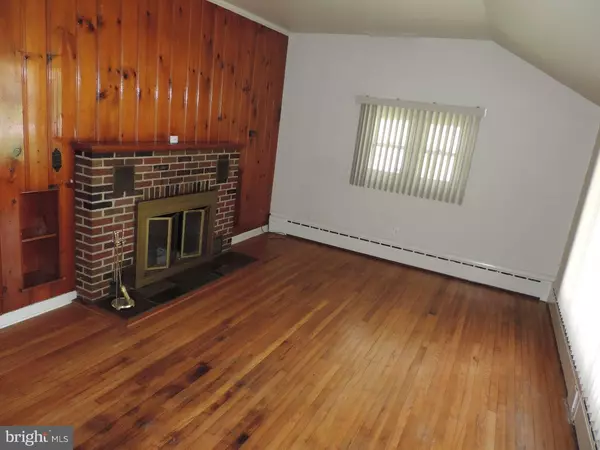 Bristol, PA 19007,4706 FOREST ST