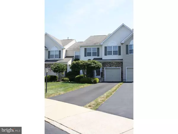 1472 SWEETBRIAR DR, Jamison, PA 18929