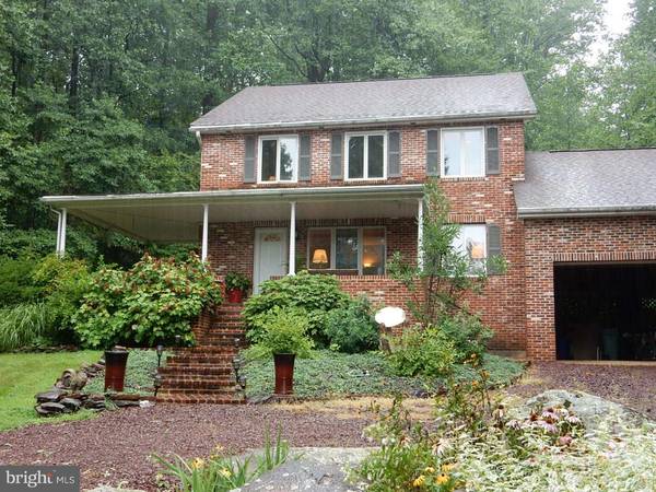 3378 LONG RD, Green Lane, PA 18054