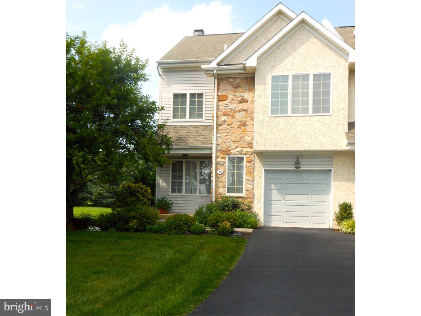 39 BUTTONWOOD DR, Exton, PA 19341