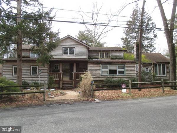 190 MCKENDIMEN RD, Medford Lakes, NJ 08055