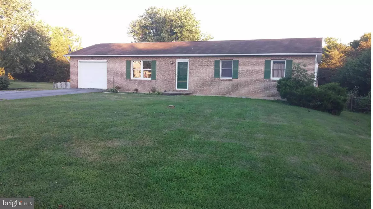 Greencastle, PA 17225,1632 FARM LN