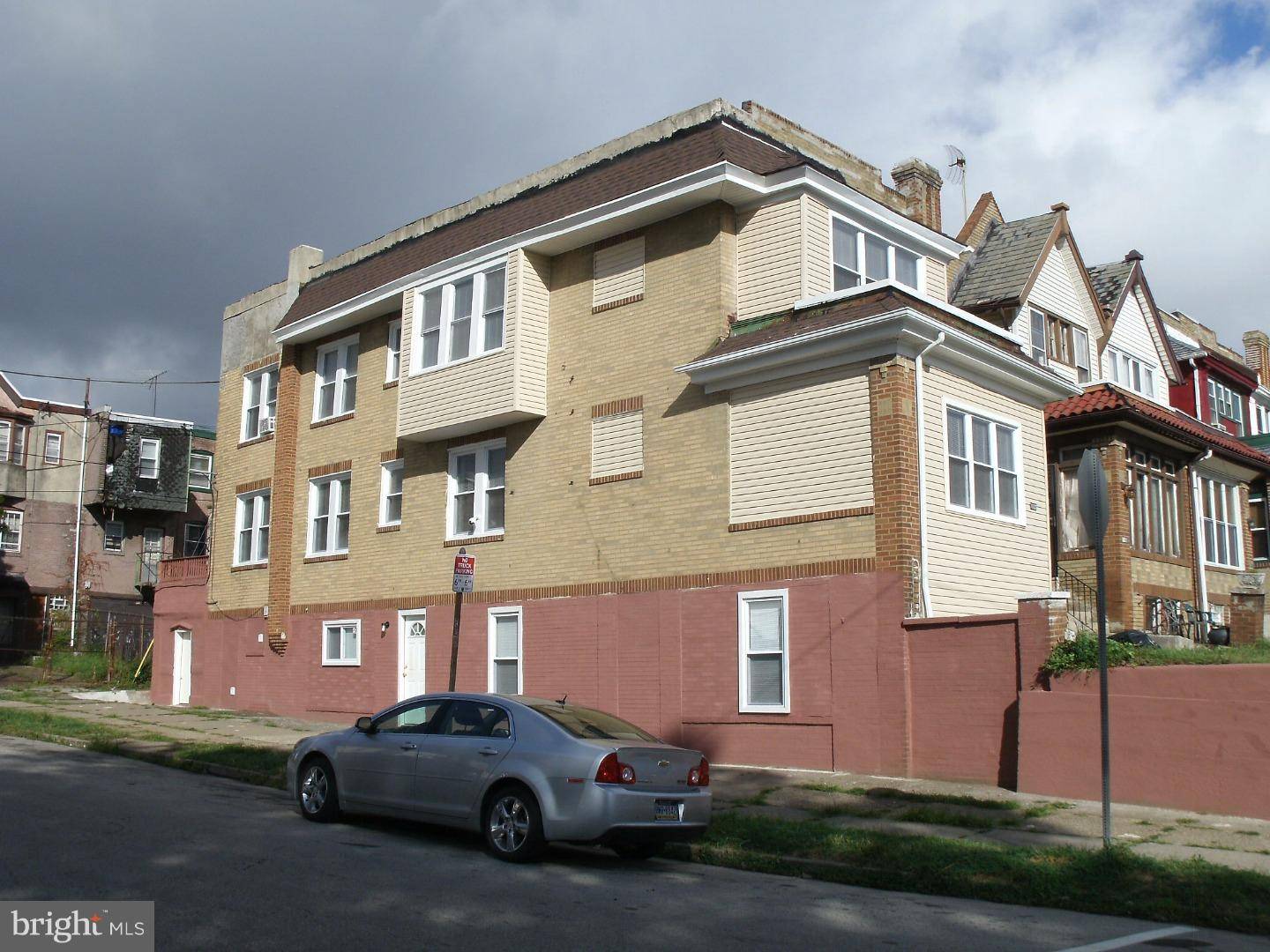 7000 FORREST AVE, Philadelphia, PA 19138