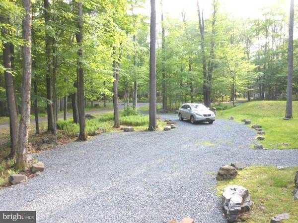 Pocono Lake, PA 18347,3416 WOODPECKER CT