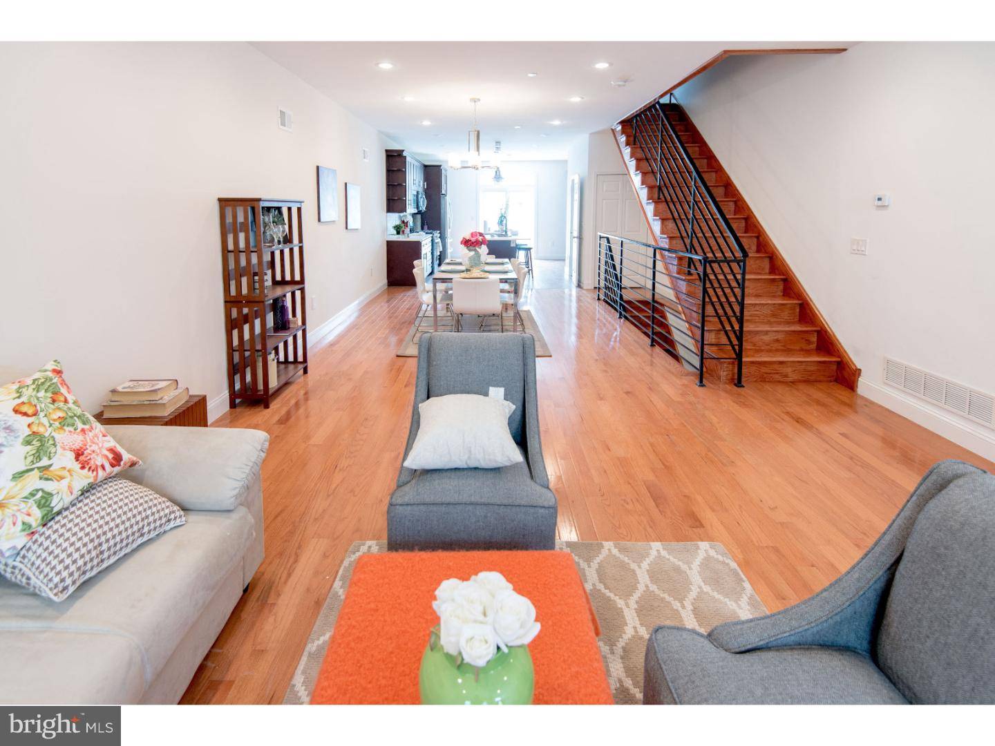 Philadelphia, PA 19147,530 DICKINSON ST