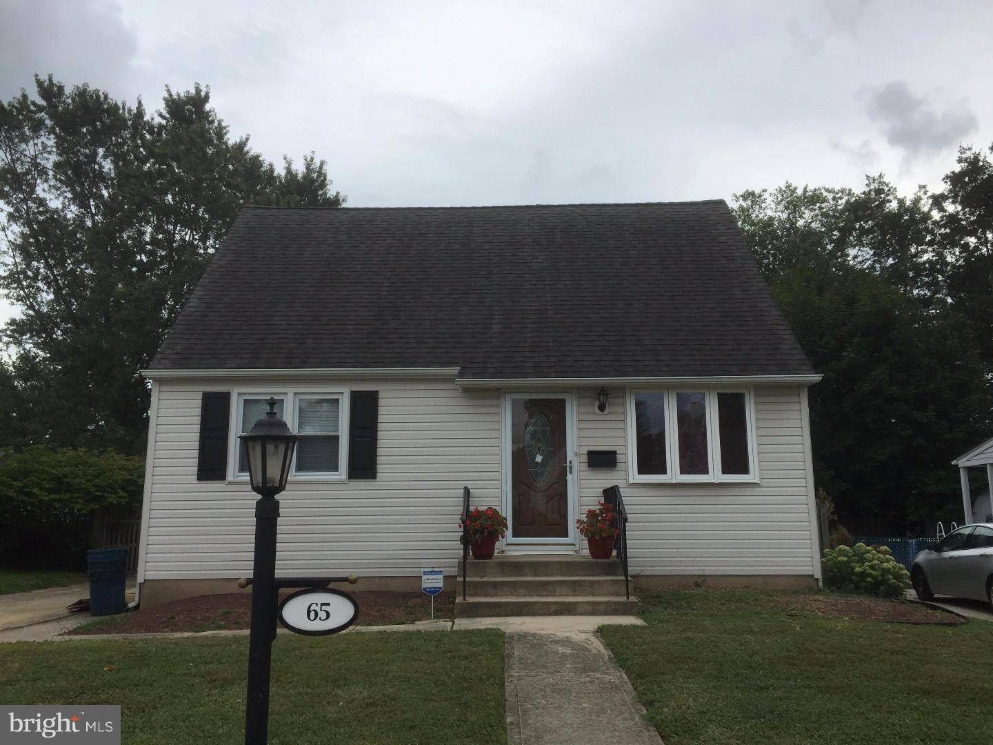 65 BAYLOR RD, Hamilton, NJ 08610