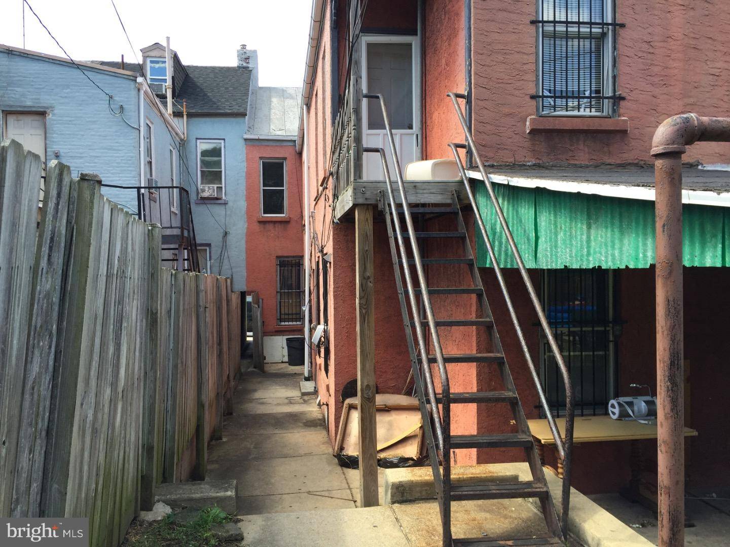 Reading, PA 19604,635 N 10TH ST