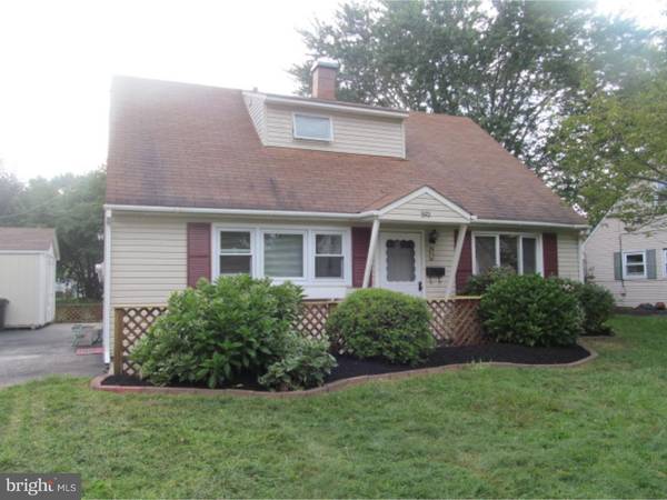 593 ROSEMAR DR, Morrisville, PA 19067