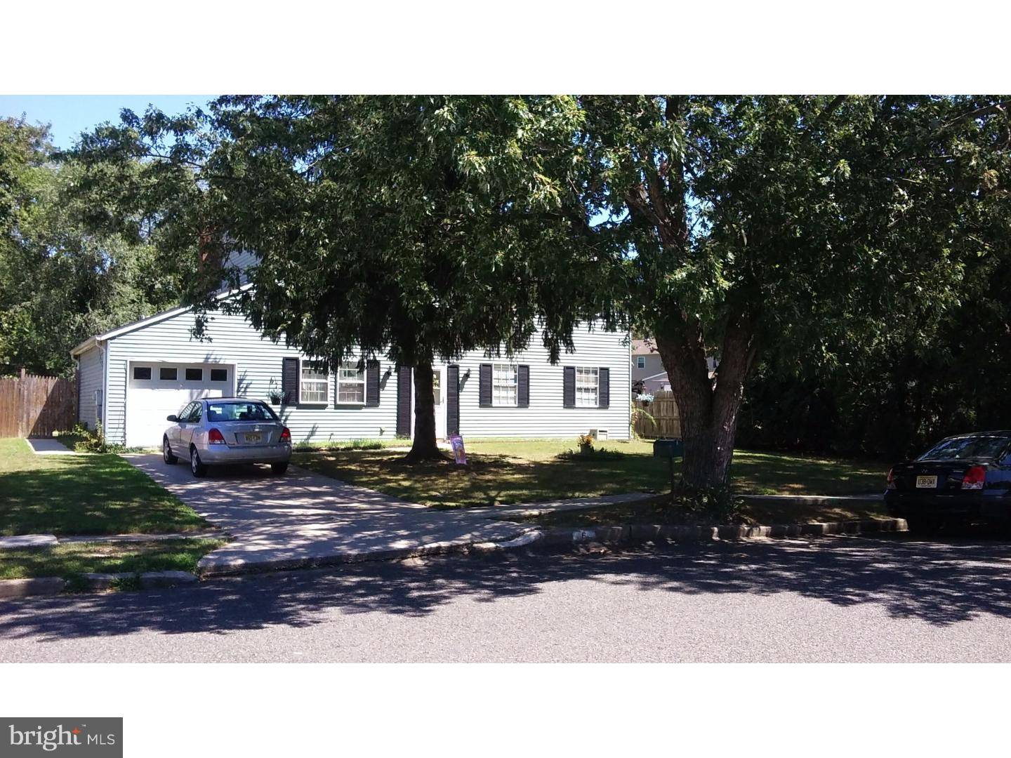 6 AQUILA LN, Sewell, NJ 08080