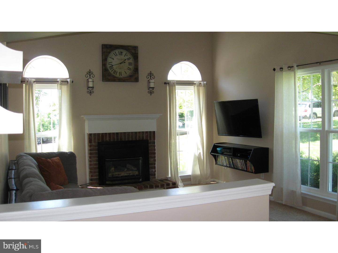 Newtown, PA 18940,1 PARKVIEW WAY