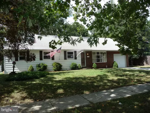 816 DREXEL AVE, Delran, NJ 08075