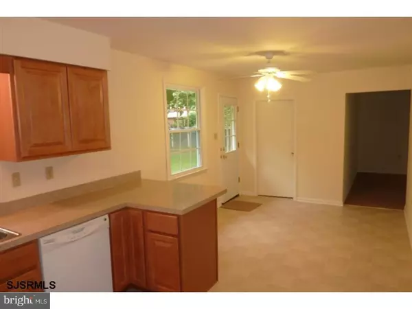 Vineland, NJ 08360,2571 FRIENDSHIP ST