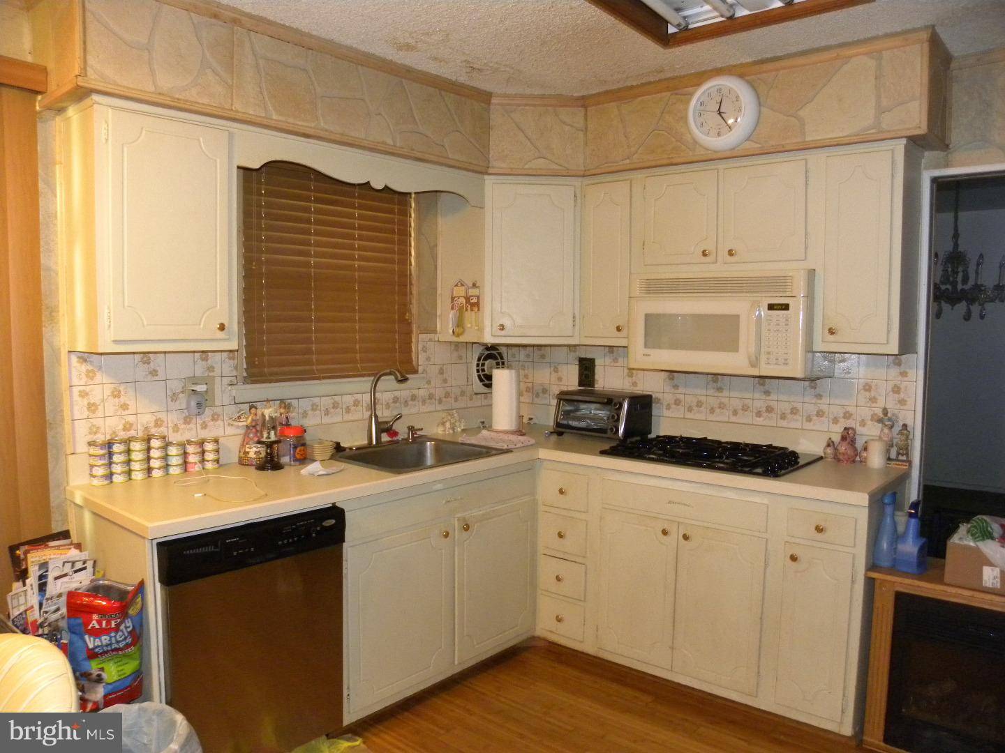 Cherry Hill, NJ 08034,505 FAWN DR
