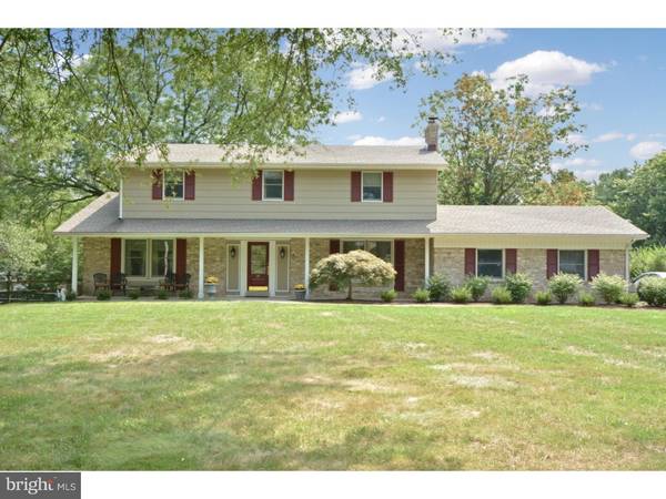 25 CONTINENTAL LN, Hopewell, NJ 08560