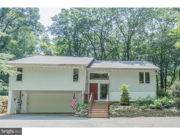 340 GAP RD, Macungie, PA 18062