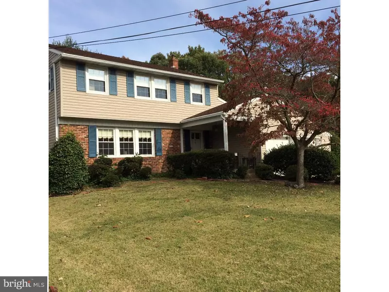 1054 STANDISH DR, Turnersville, NJ 08012