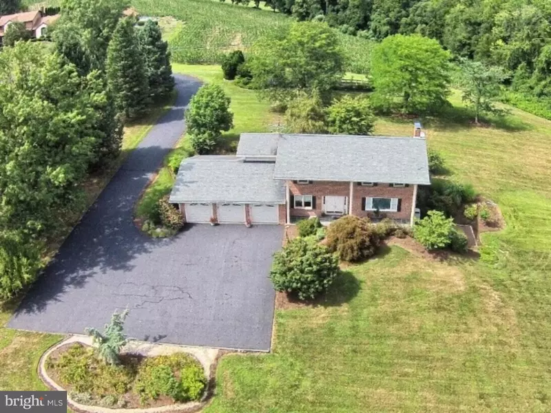 341 GAUL RD, Sinking Spring, PA 19608