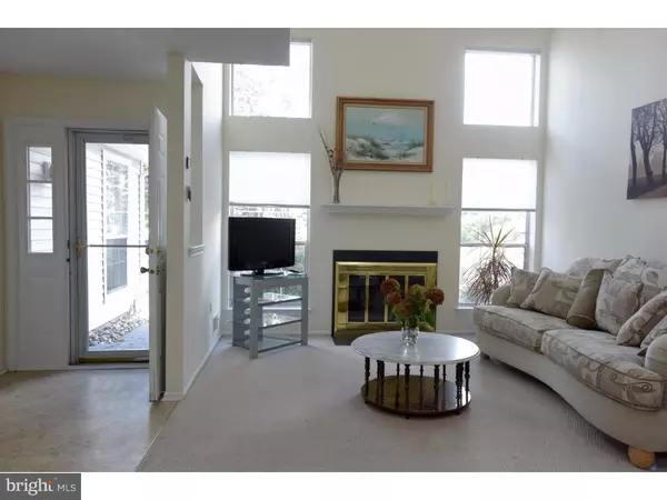 Freehold, NJ 07728,290 DAISY DR