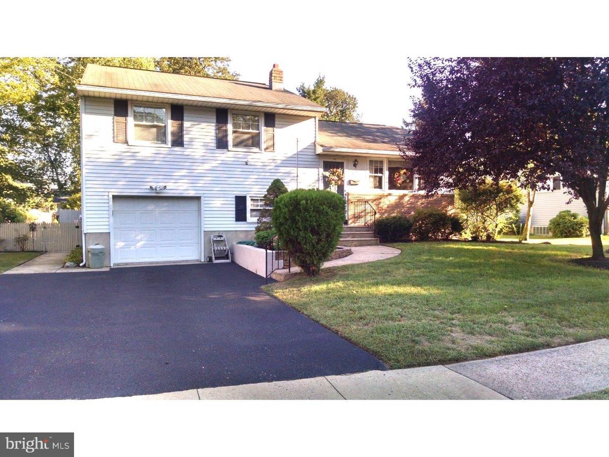 Riverside, NJ 08075,516 8TH ST