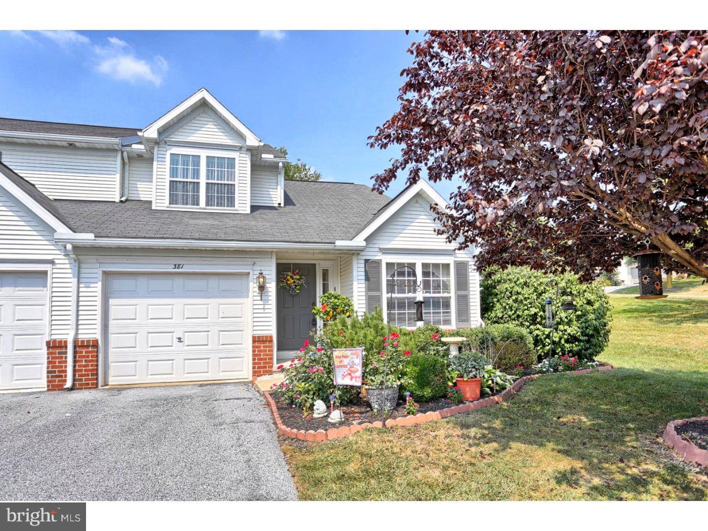 381 WATERFORD LN, Reading, PA 19606