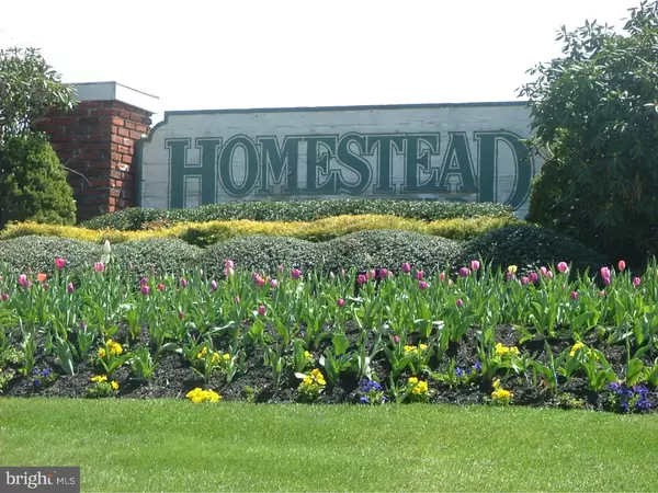 Columbus, NJ 08022,2 COTTAGE LN W