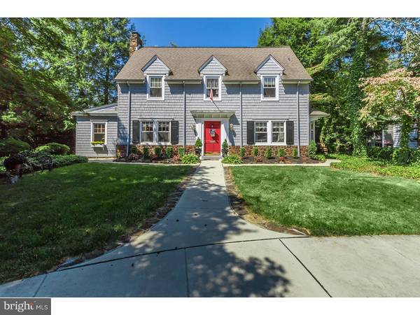 42 LAKEVIEW DR, Moorestown, NJ 08057