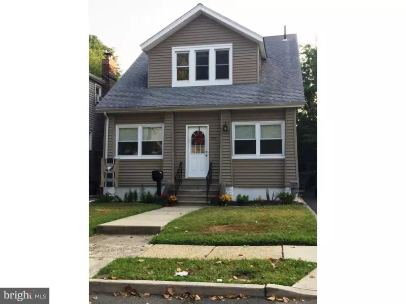 105 MANHEIM AVE, Oaklyn, NJ 08107