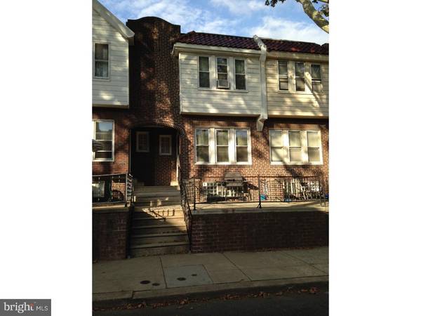 939 1/2 CARVER ST, Philadelphia, PA 19124