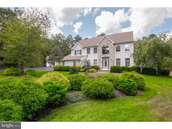 13 MADISON CT, Southampton, NJ 08088