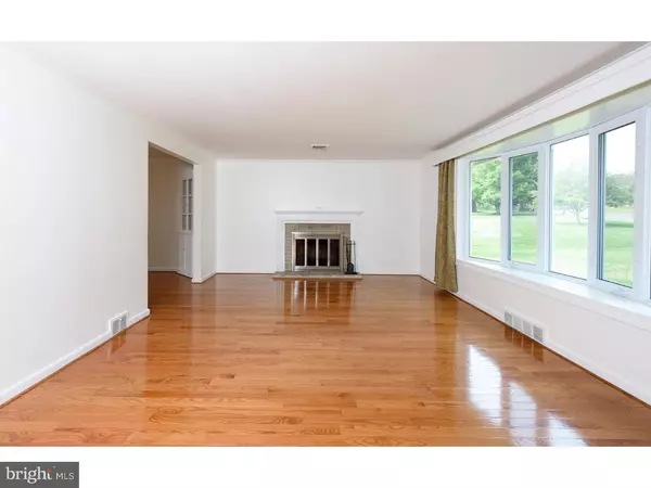 Wayne, PA 19087,1182 THOMAS RD