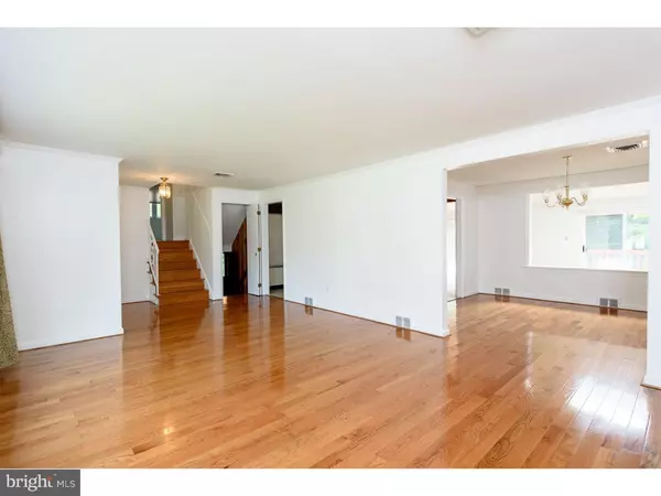 Wayne, PA 19087,1182 THOMAS RD