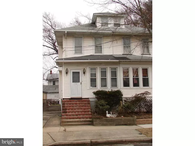 210 ELM AVE, Woodlynne, NJ 08107