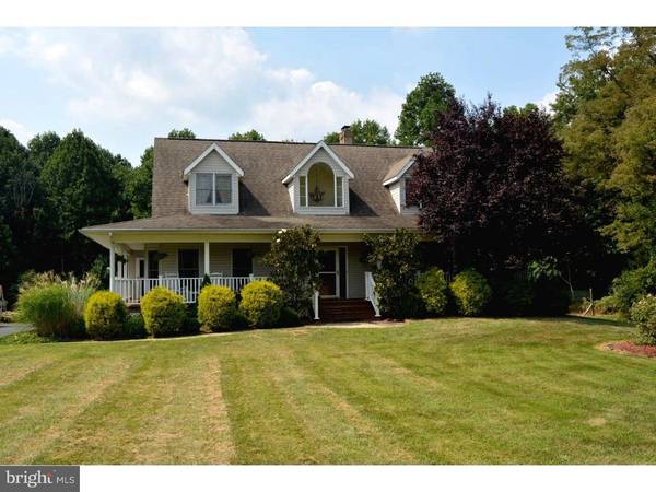 8 SMYLIE DR, Wrightstown, NJ 08562