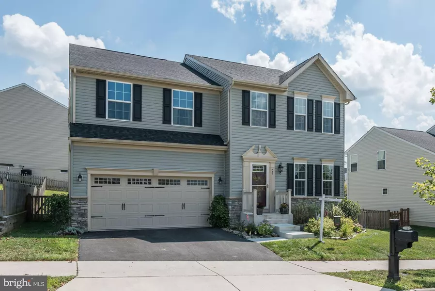 23 KIMBERLY KRISTIN WAY, Lovettsville, VA 20180