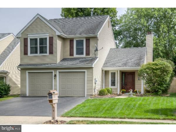 40 RIDGEWOOD WAY, Burlington Township, NJ 08016