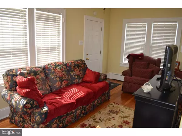 Hamilton, NJ 08610,47 REDWOOD AVE