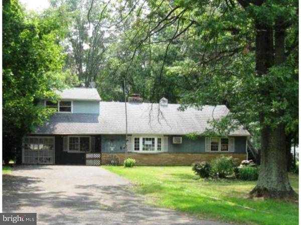 517 CUSHMORE RD, Southampton, PA 18966