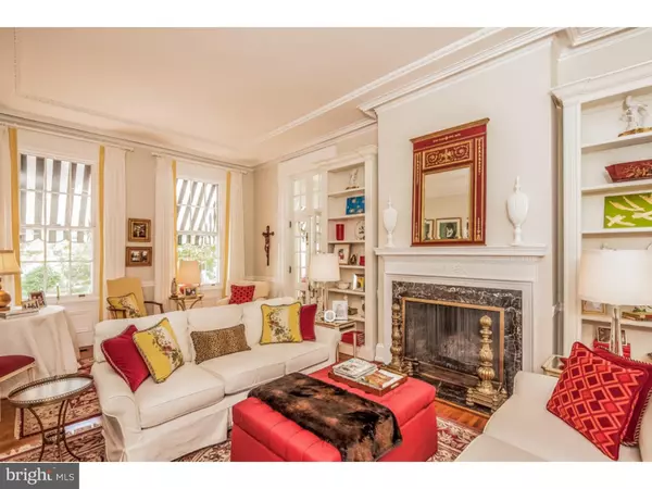 Barrington, NJ 08033,614 WARWICK RD