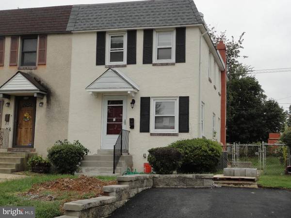 207 CRUM CREEK DR, Woodlyn, PA 19094