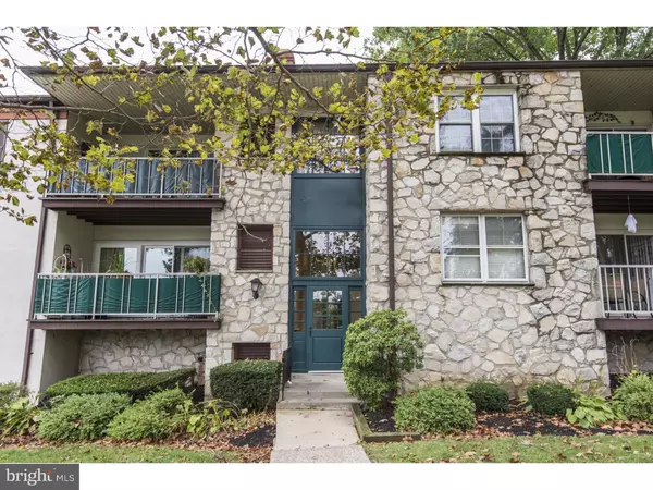 403 DRUMMERS LN, Wayne, PA 19087