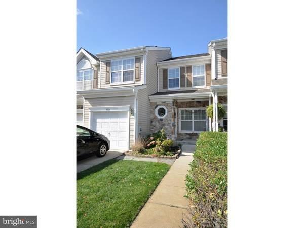 9104 NORMANDY DR, Mount Laurel, NJ 08054