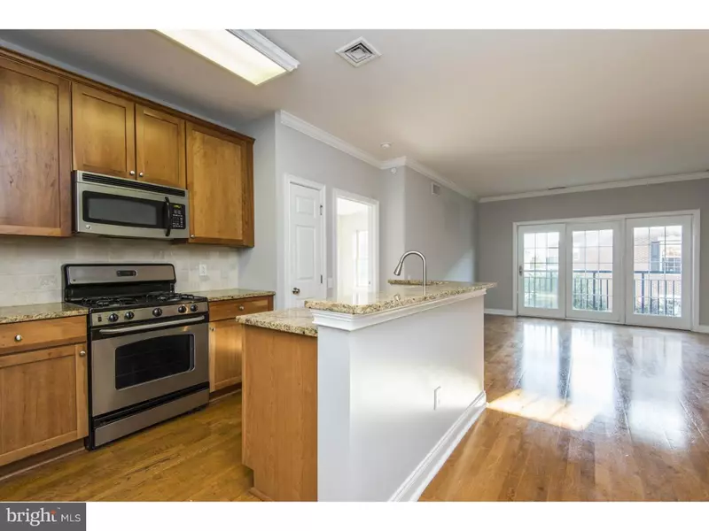 500 ADMIRALS WAY #325, Philadelphia, PA 19146