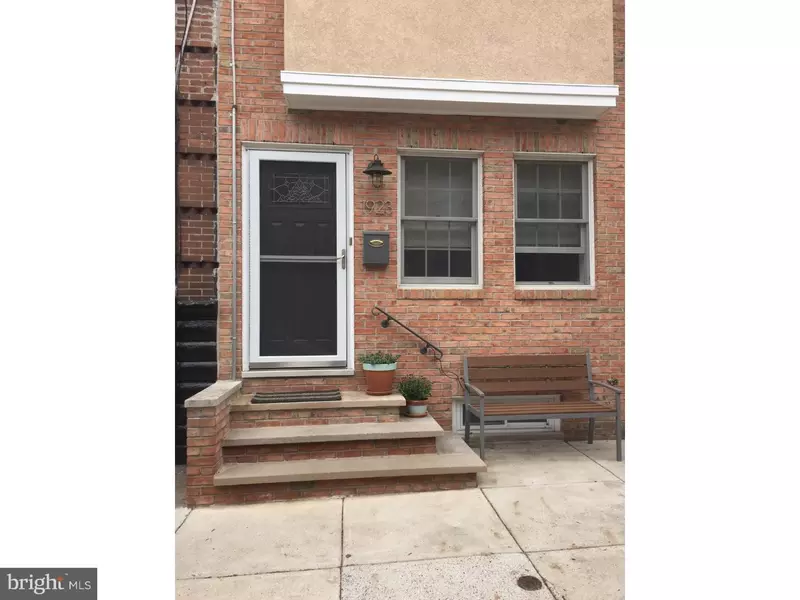 1923 S ISEMINGER ST, Philadelphia, PA 19148