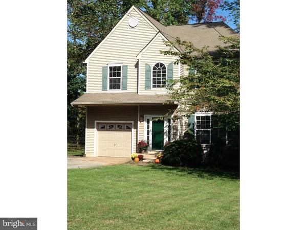 33 DOGWOOD LN, Aston, PA 19014