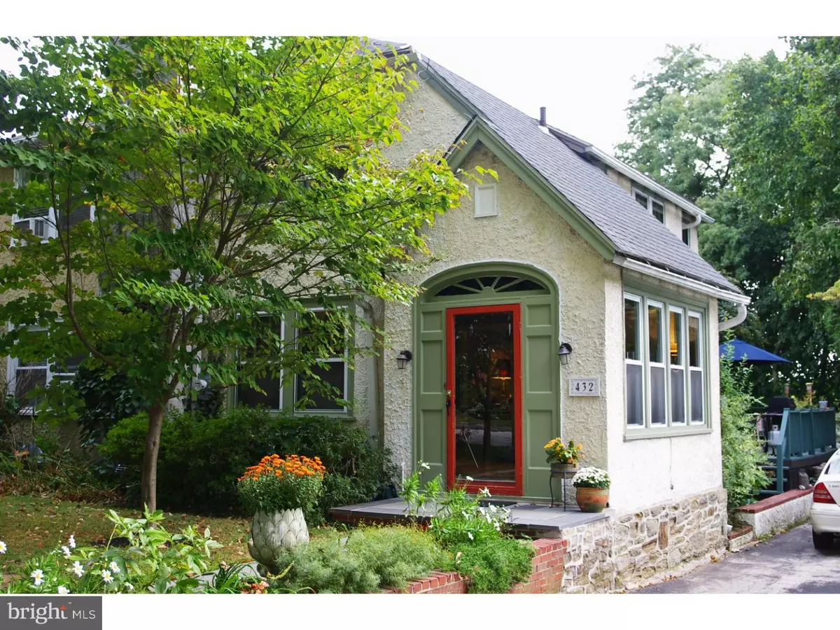 Wayne, PA 19087,432 SAINT DAVIDS AVE